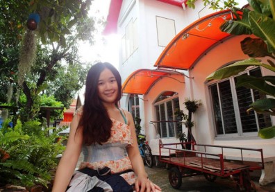 拿個背包就出走！ 女大生在泰國的「三碗豬腳」