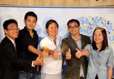 張友辰：創業路上，時時微笑，永不放棄