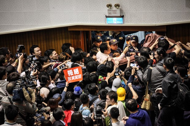 服貿事件，你是否陷入了沉默螺旋？