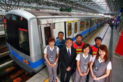 信義線週末通車　都會旅遊新選擇