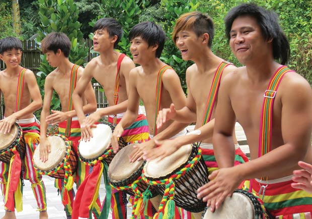 世界帶進來、台灣走出去，原民青年要讓國際聽見台灣！