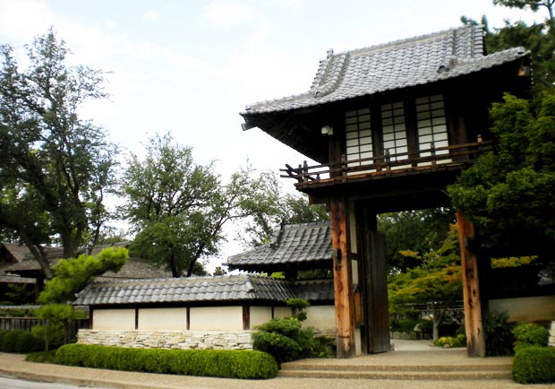 不打折的日本味： 漫遊美國日式庭園