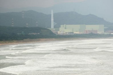 為核而反？你是反核能還是反核四？