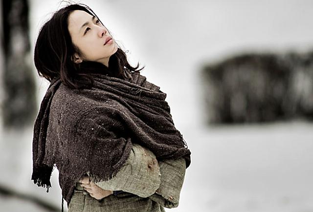 她認出了風暴：許鞍華的《黃金時代》