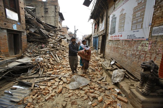 尼泊爾地震後72小時順利生還，他們是怎麼辦到的？ | 魯皓平| 遠見雜誌
