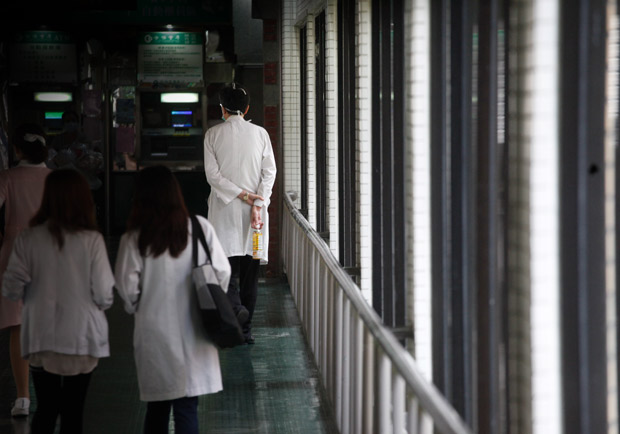 醫糾法，到底是保護醫師還是害醫師？