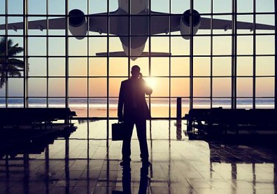 看完超想奔出國！10部「讓人想衝」的電影