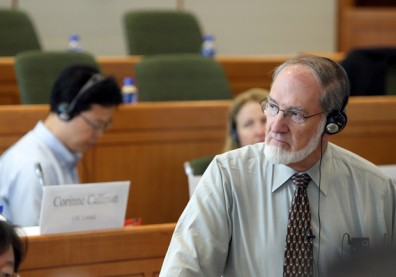 是策略問題，還是執行，還是兩者都有？