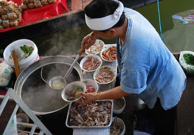 減肥外食輕鬆吃—麵攤小菜知多少？