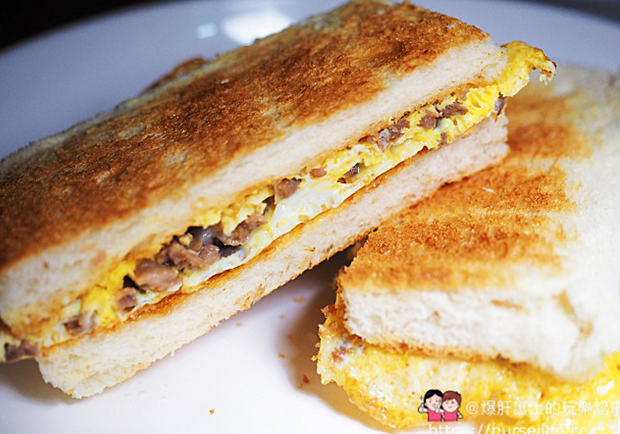 來去香港玩一趟！隱藏在大廈裡的早午餐、三明治咖啡店