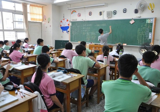 一個國中超額老師的哀嚎：我能去哪？
