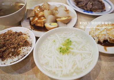 美味在地老字號！清甜可口的招牌米粉湯