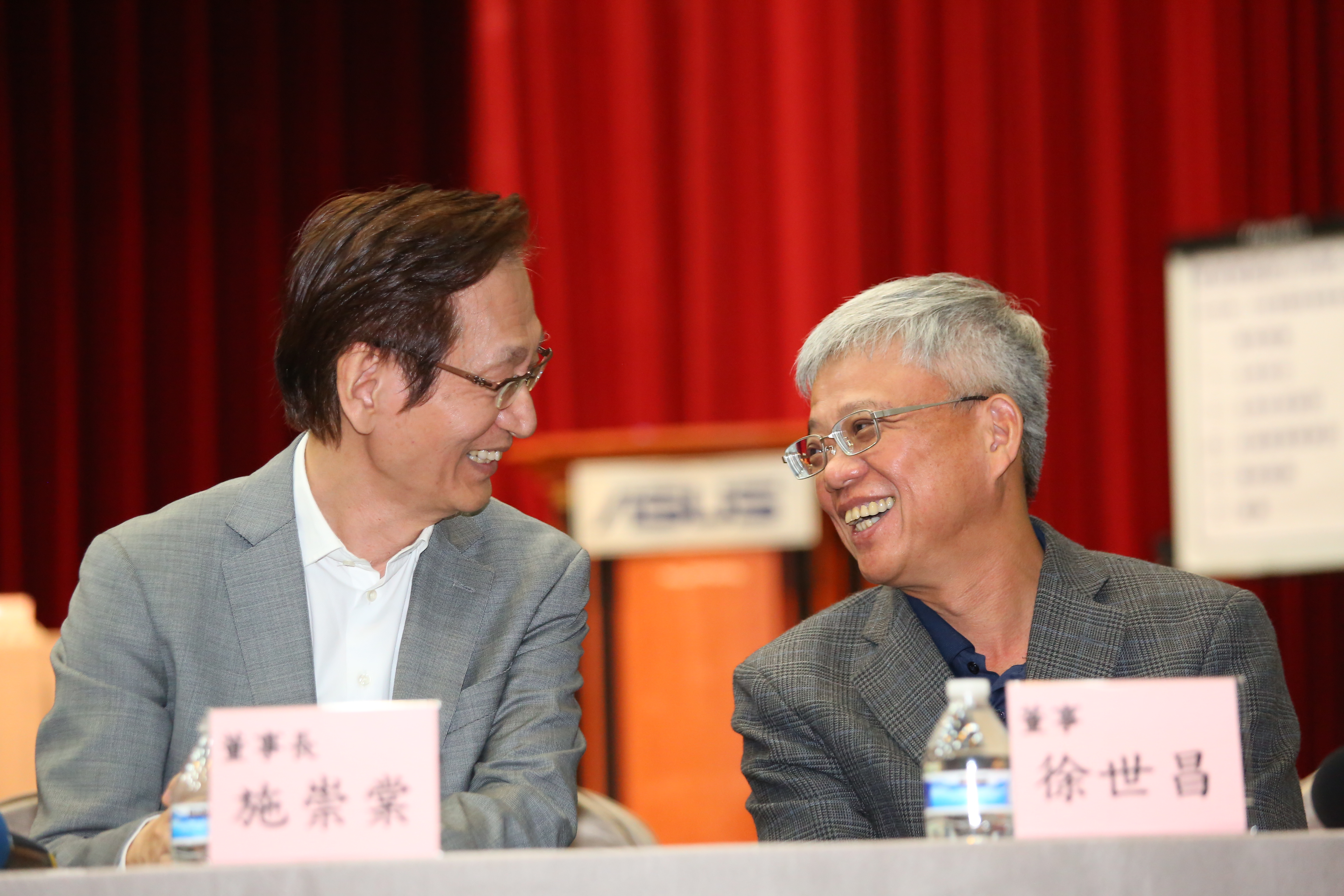 徐世昌進董事會 一到兩年完成接班