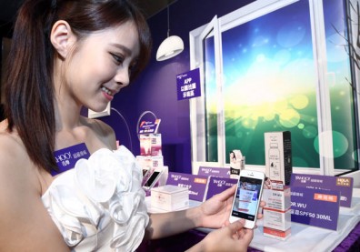 Verizon確定買Yahoo 美股周一開盤前公布