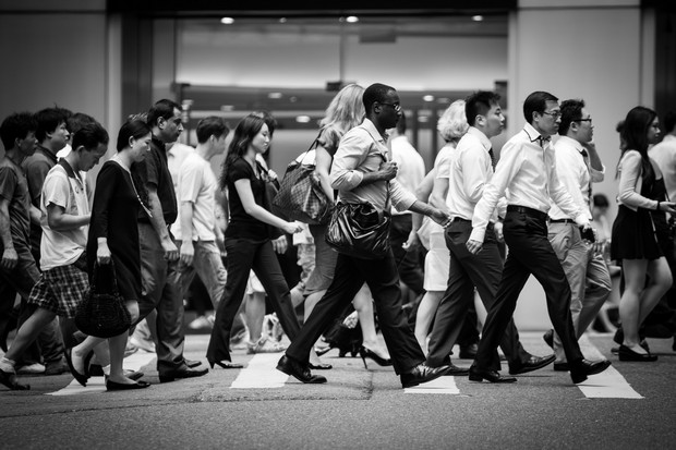 為什麼我們不該問別人做什麼工作？