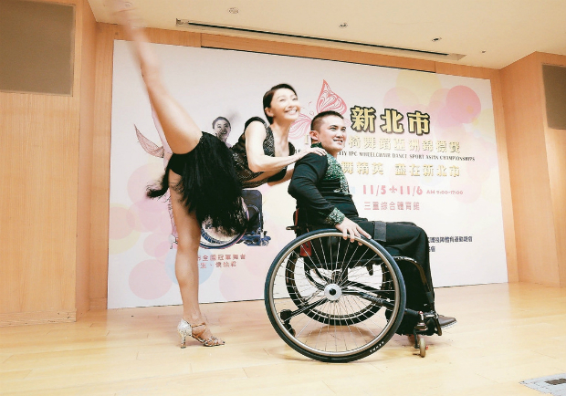 輪椅上舞動人生將赴德國比賽 自信面對挑戰