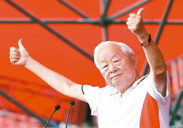 台積電運動會 張忠謀送員工4億大紅包