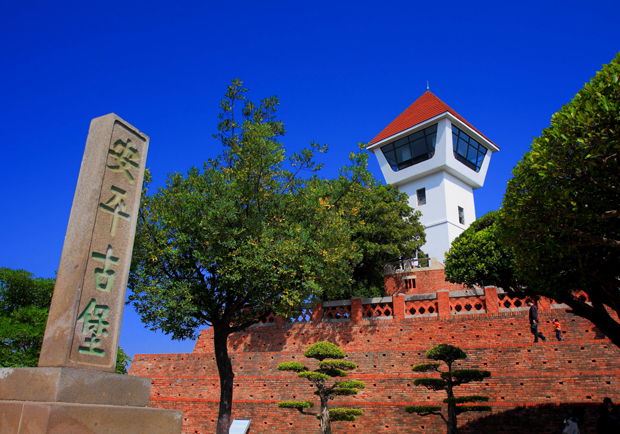 環保節能綠旅行！台南電動大巴串聯幸福新想像