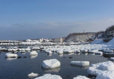 北海道知床斜里流冰漫步