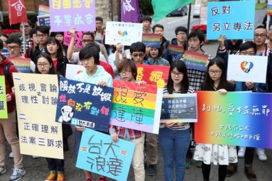 Google挺婚姻平權 台灣員工今天參加遊行
