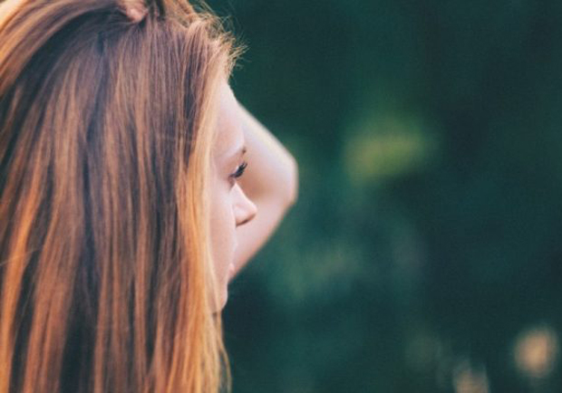 會「說故事」更受歡迎！科學證實能增加「個人魅力」的 9 個小技巧
