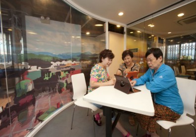 弭平弱勢族群數位落差 香港創科帶來好生活