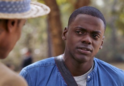 《逃出絕命鎮》：絕無冷場！史上最幽默的詭譎經典