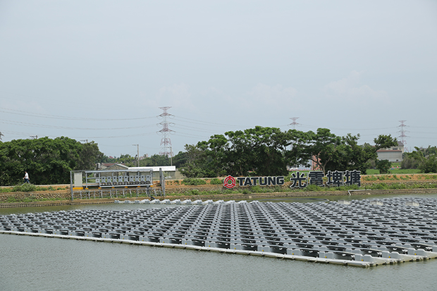 全台首座光電埤塘 循環經濟翻轉農業