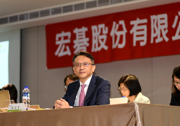 宏碁拚換血 陳俊聖接任董事長