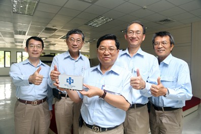 建立無人生產線 依數據回饋自動修正