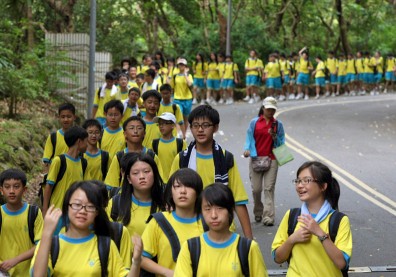 不看好12年國教 家長搶破頭把孩子送私中