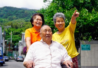 到府照顧長輩、失能者 協助家務及陪同就醫