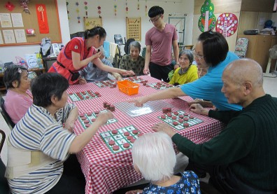 每年陪伴3000位長者 深耕萬華在地30年