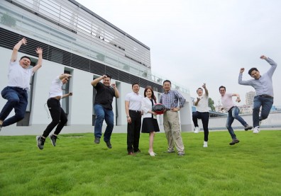 郭台銘「起家厝」翻轉夏普 鐵血富士康變創意樂園