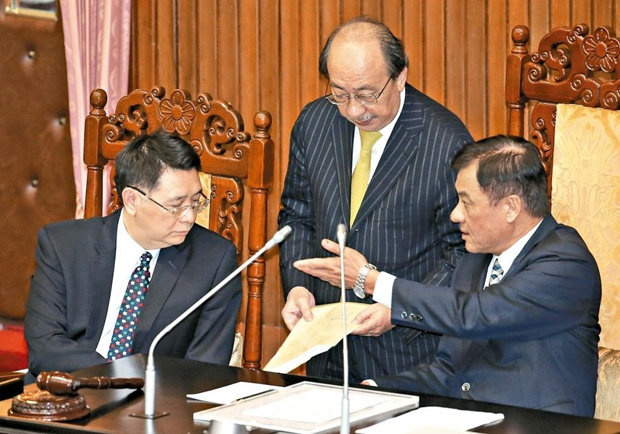 前瞻大玩數字遊戲 特別預算審查見真章