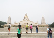 全民的佛館，十條路線都能安頓身心