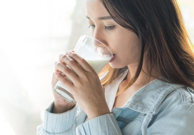 改善不適還能消水腫！經期前、中、後跟著營養師這樣吃