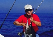 龍鎬彬　拋竿釣得浮生半日閒