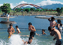 台灣愈來愈好玩