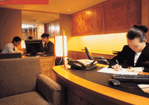 搶攻金字塔頂億元商機