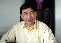 曹　參　要微軟見識真正的Office