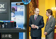 轉型突破　風雨英雄