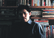 銀色快手　化身詩妖