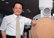 兩大紙廠逐鹿越南