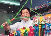 林孟盛　用創意吹出泡泡生意