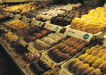 鎖定女性味蕾　通路商延燒「甜密戰爭」