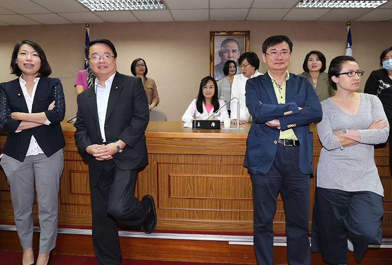 一例一休闖關後 勞工能放幾天假_img_3