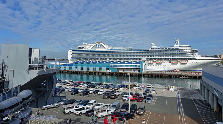 這艘「超級戰艦」乘載的不只戰功！更有著數十萬人的故事──造訪中途島號戰艦博物館_img_3