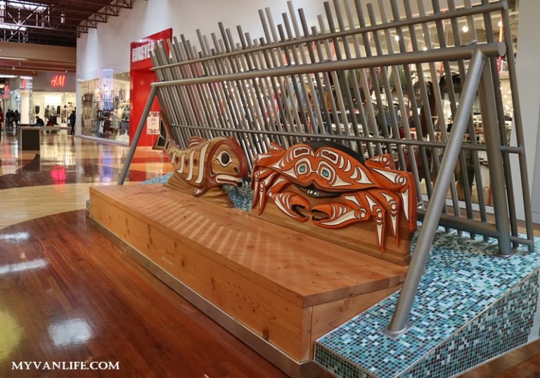 在曠野中血拚!走訪溫哥華原住民風格購物中心_img_7