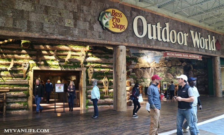 在曠野中血拚!走訪溫哥華原住民風格購物中心_img_13